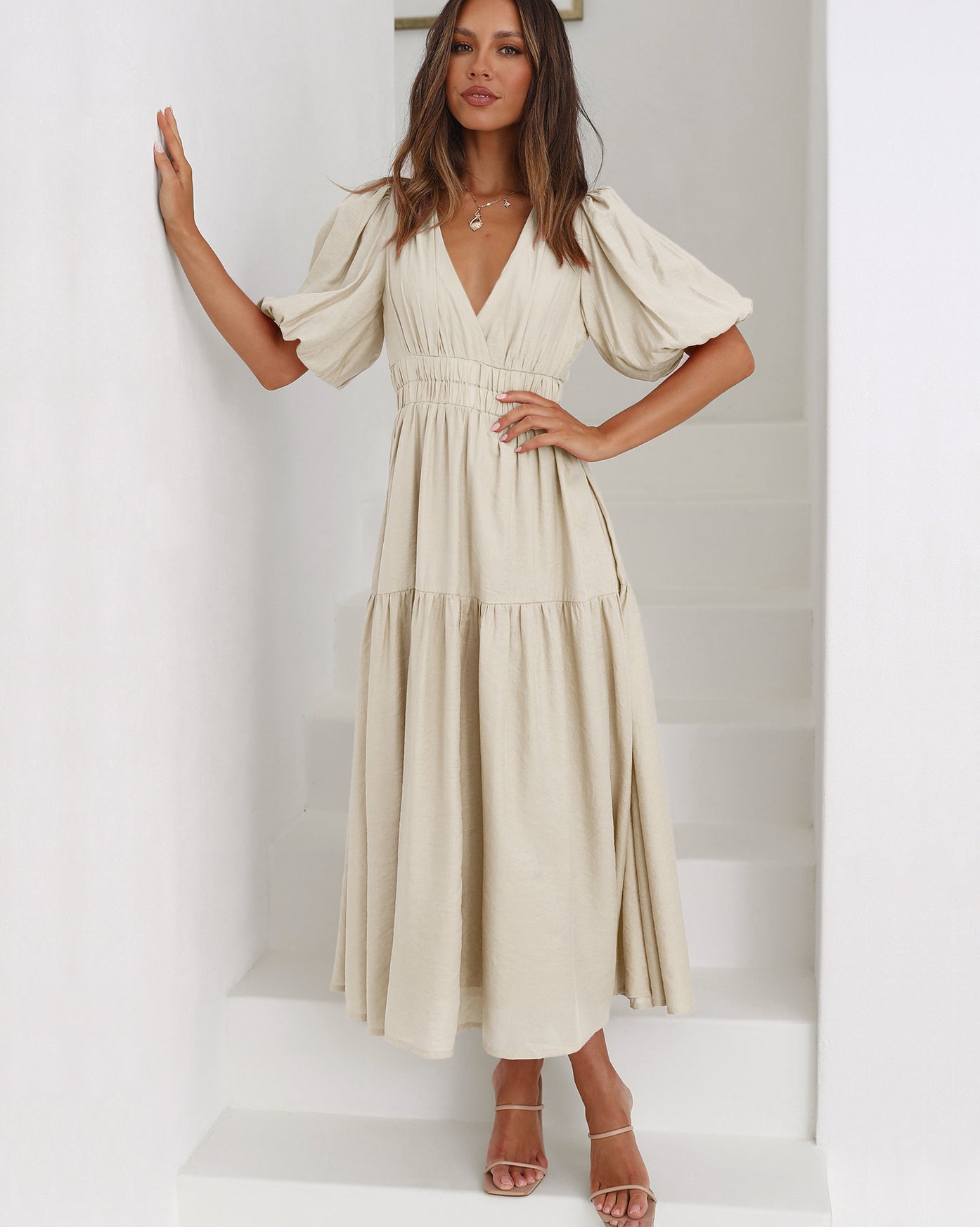 Flowy Midi Dress | Elegant & Feminine | Flutter Sleeve Design