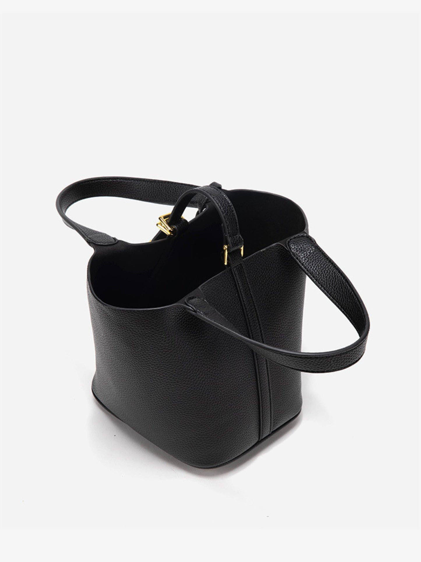 Structured Bucket Tote | Faux Leather | Padlock Detail
