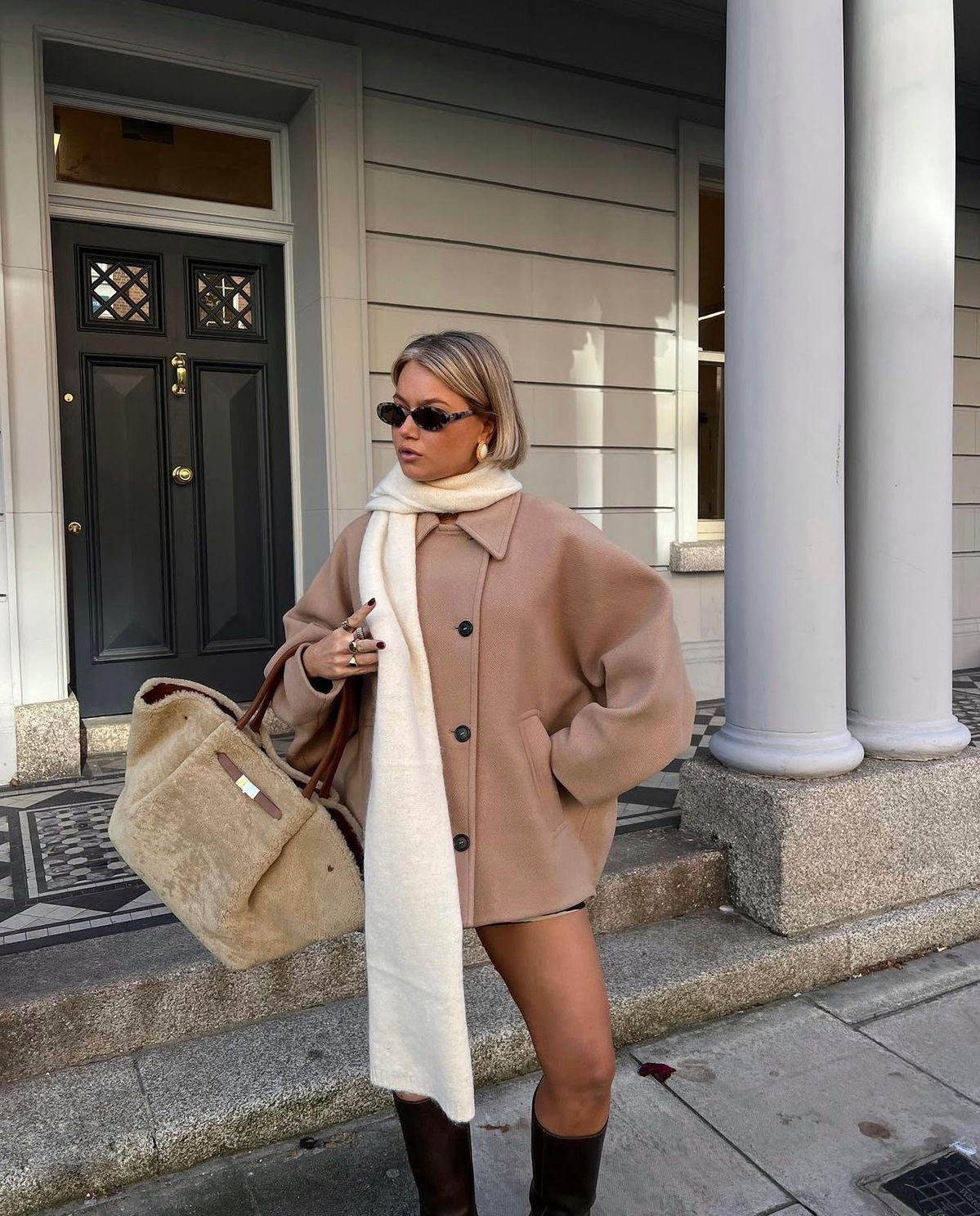 Cropped Wool Coat | Sculpted Silhouette | Parisian Street Style Staple