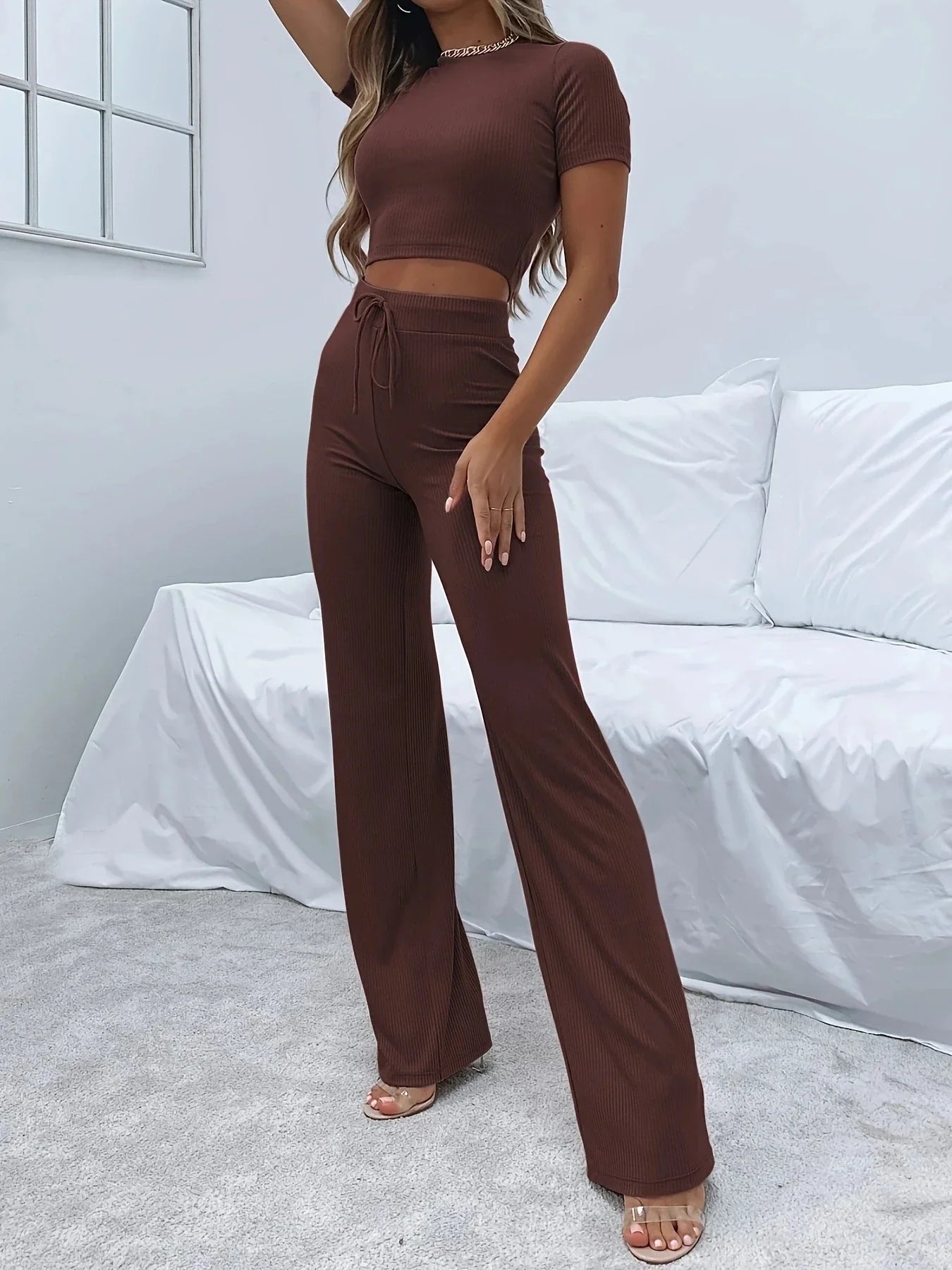 Crop Top & High-Waisted Wide-Leg Pants Set | Trendy & Comfortable | Effortless Style