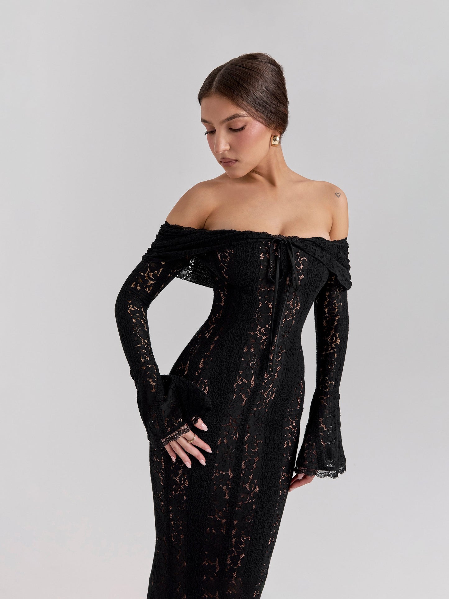 Off-Shoulder Lace Maxi Dress | Elegant & Romantic | Timeless Glamour