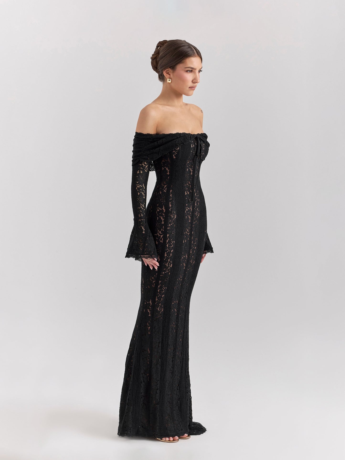 Off-Shoulder Lace Maxi Dress | Elegant & Romantic | Timeless Glamour