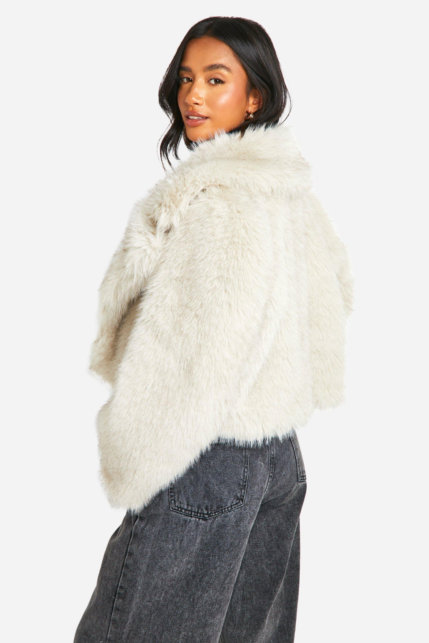 Women's Cropped Faux Fur Jacket | Soft & Stylish | Luxe Look