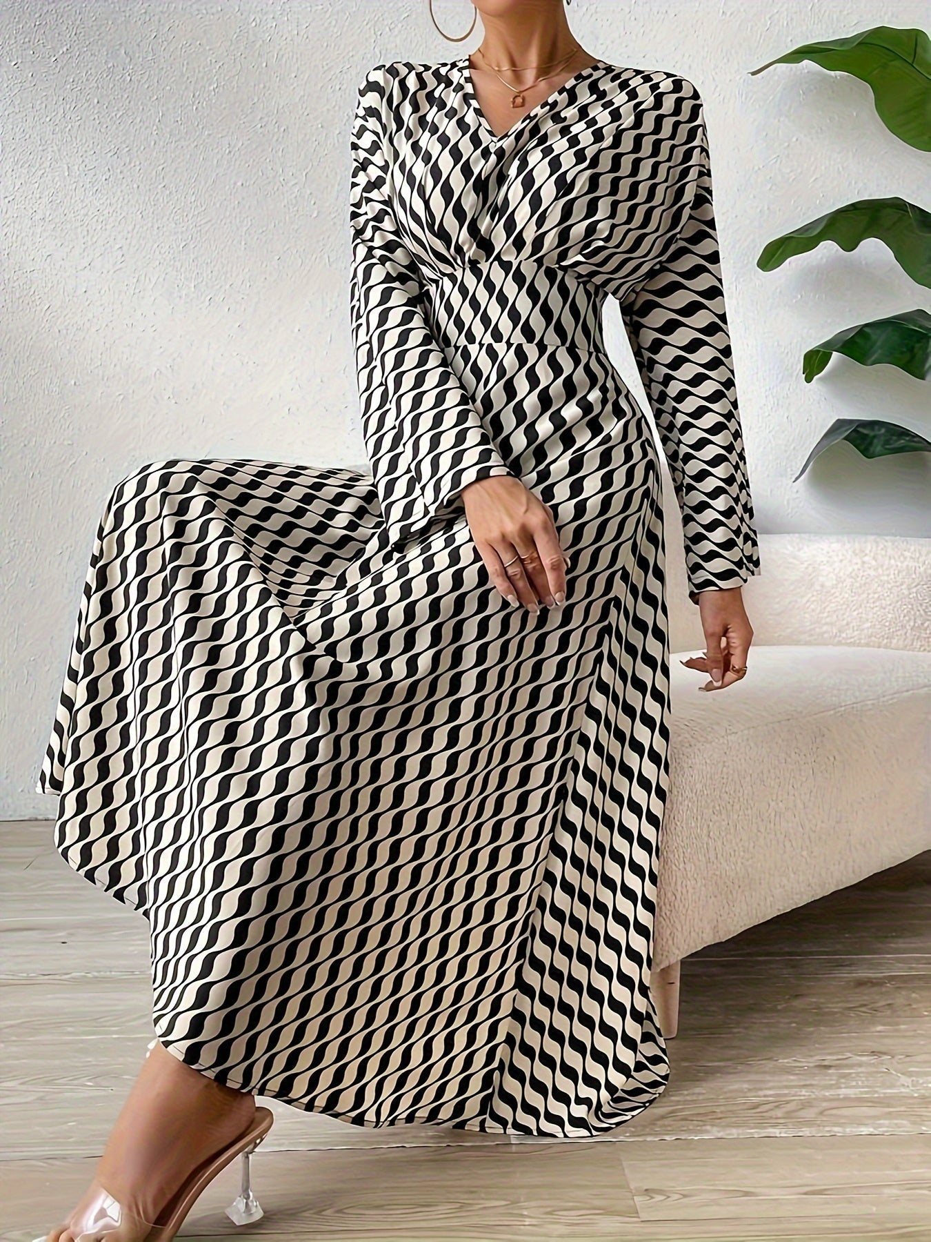 Women’s Striped Maxi Dress | Elegant | Flowing & Stylish