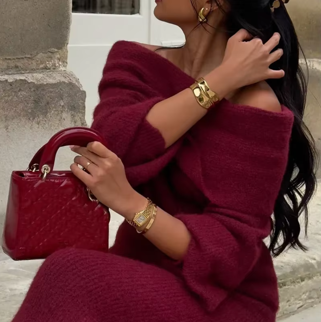 Off-Shoulder Knit Maxi Dress | Bodycon Fit | Effortless Elegance