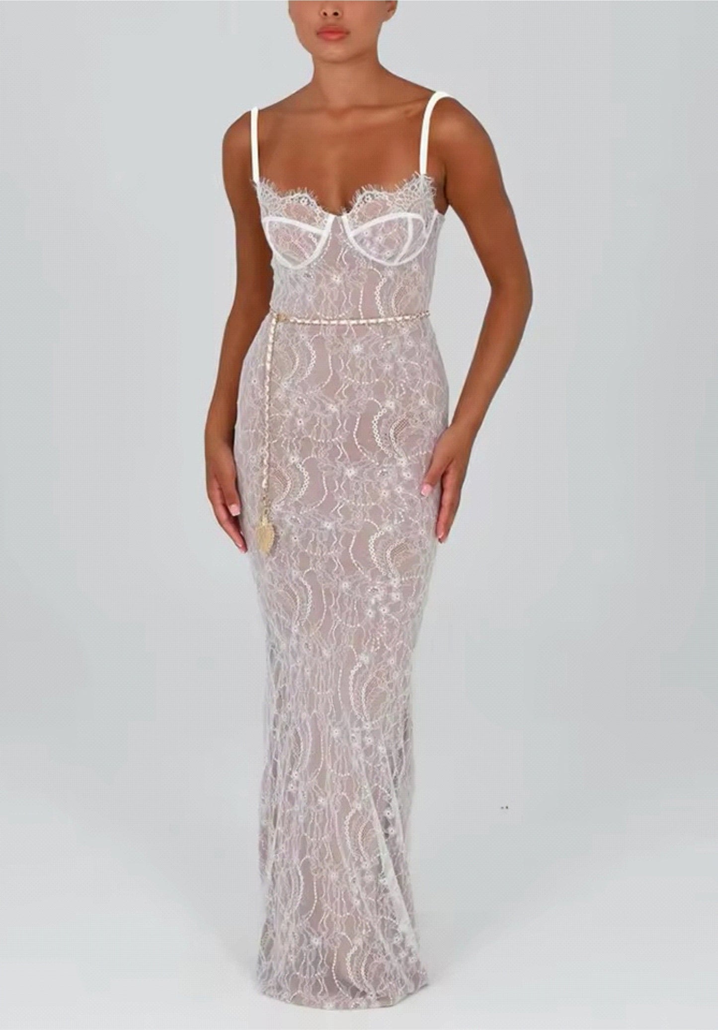 Lace Corset Evening Gown | Mermaid Silhouette | Elegant & Sultry
