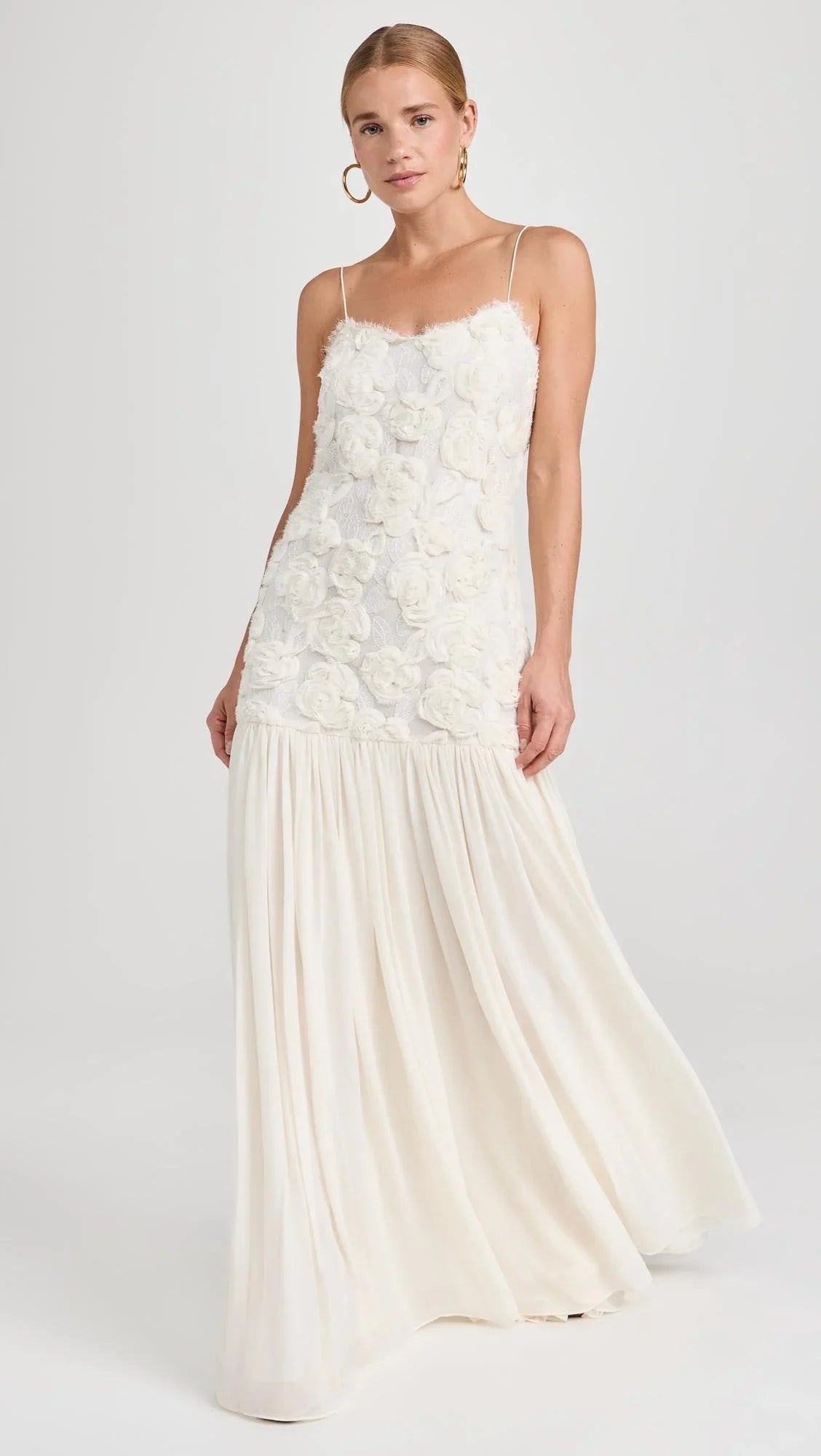 Floral Appliqué Pleated Maxi Dress | Elegant & Romantic | Perfect for Formal Events