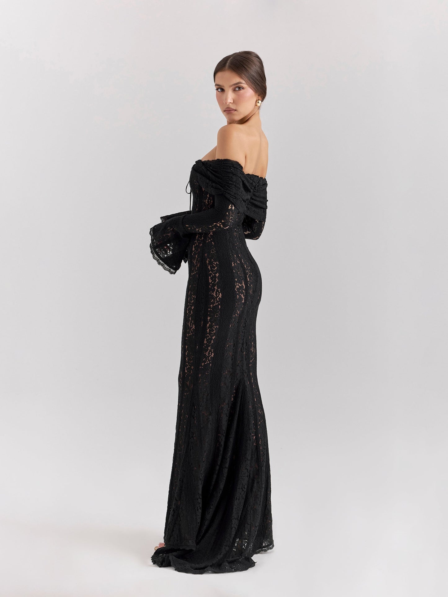 Off-Shoulder Lace Maxi Dress | Elegant & Romantic | Timeless Glamour