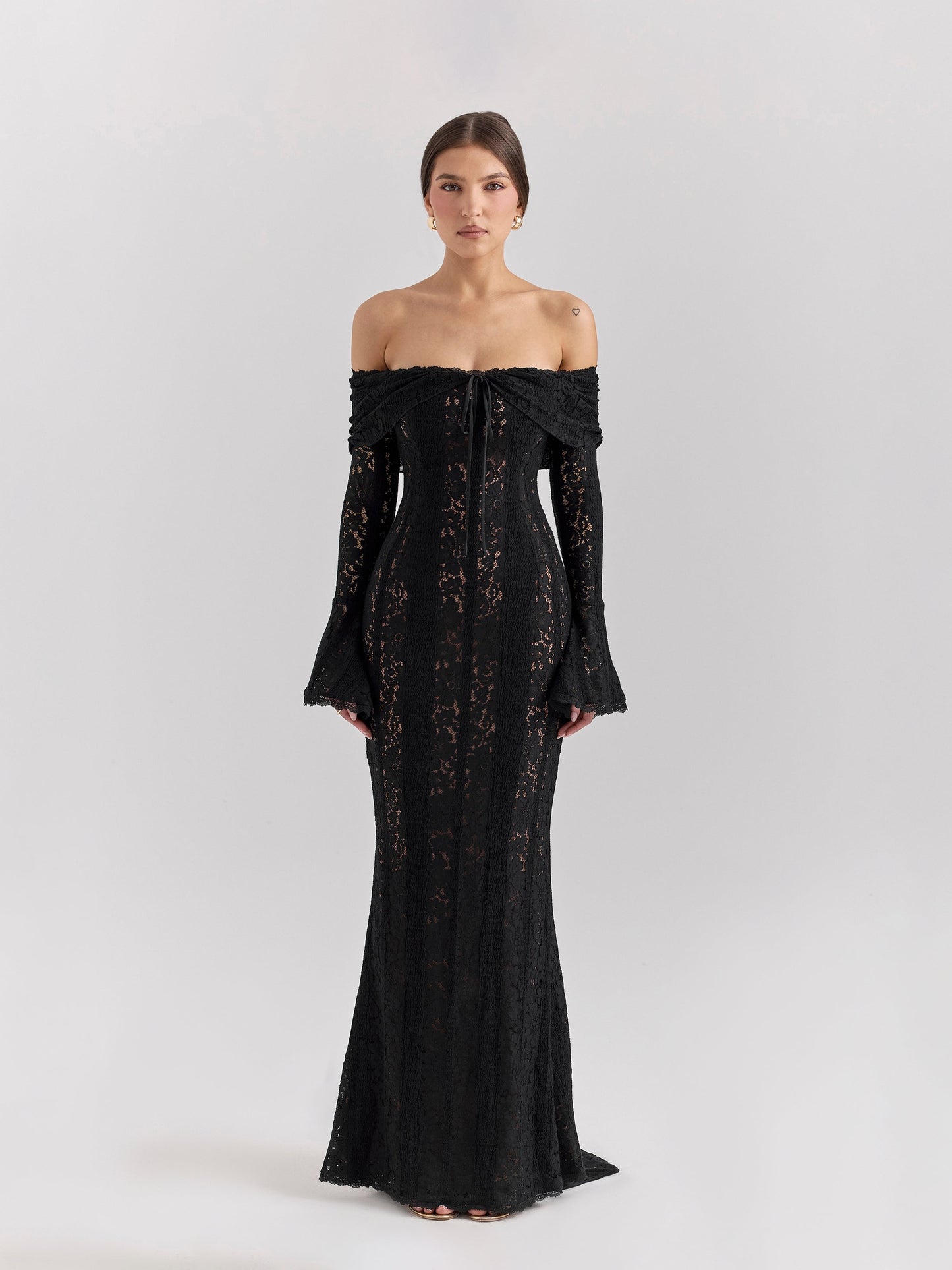 Off-Shoulder Lace Maxi Dress | Elegant & Romantic | Timeless Glamour