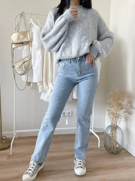 High-Waisted Straight-Leg Jeans | Light Wash Denim | Classic & Versatile